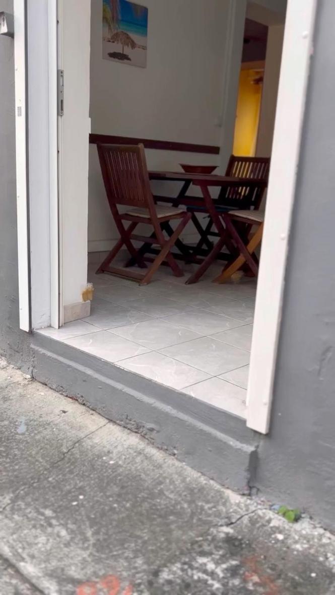 Le Cocon De Lollita Apartamento Sainte-Anne  Exterior foto